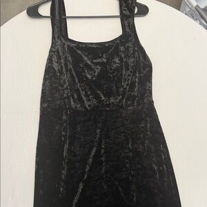 SHEIN Elegant Black Velvet Midi Dress